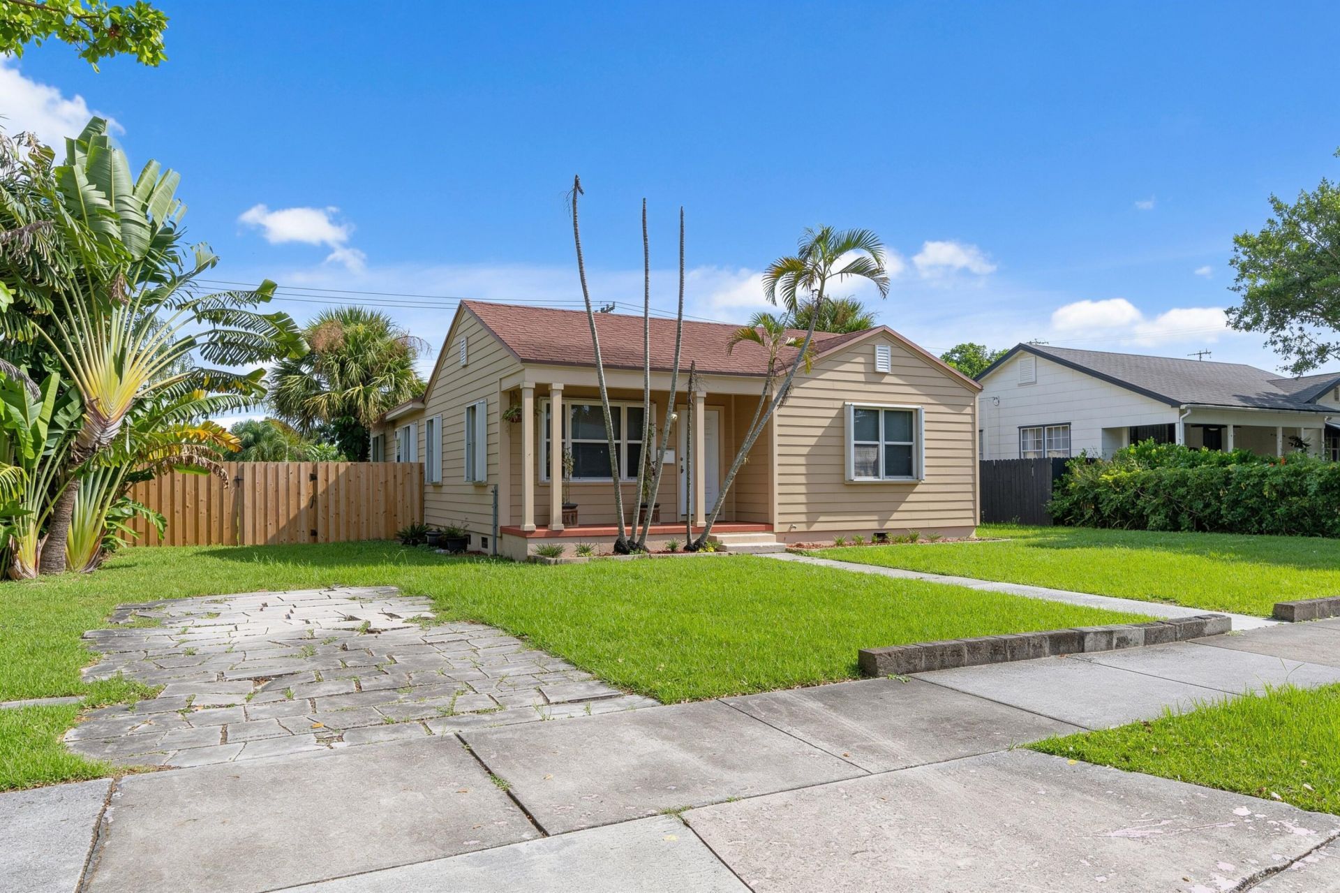 1007 Avon Road, West Palm Beach, FL 33401 Photo