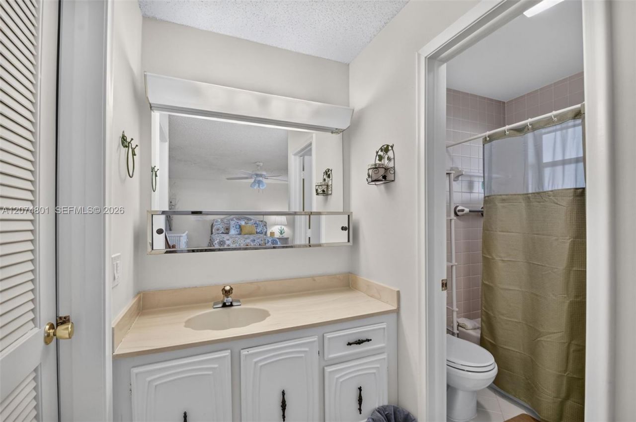 867 North Dr, Unit B, Delray Beach, FL 33445 Photo