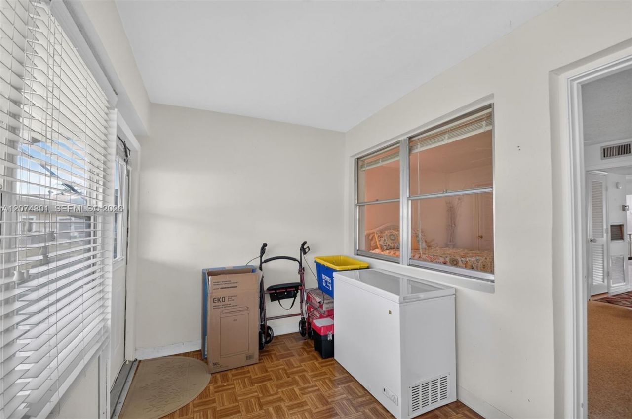 867 North Dr, Unit B, Delray Beach, FL 33445 Photo