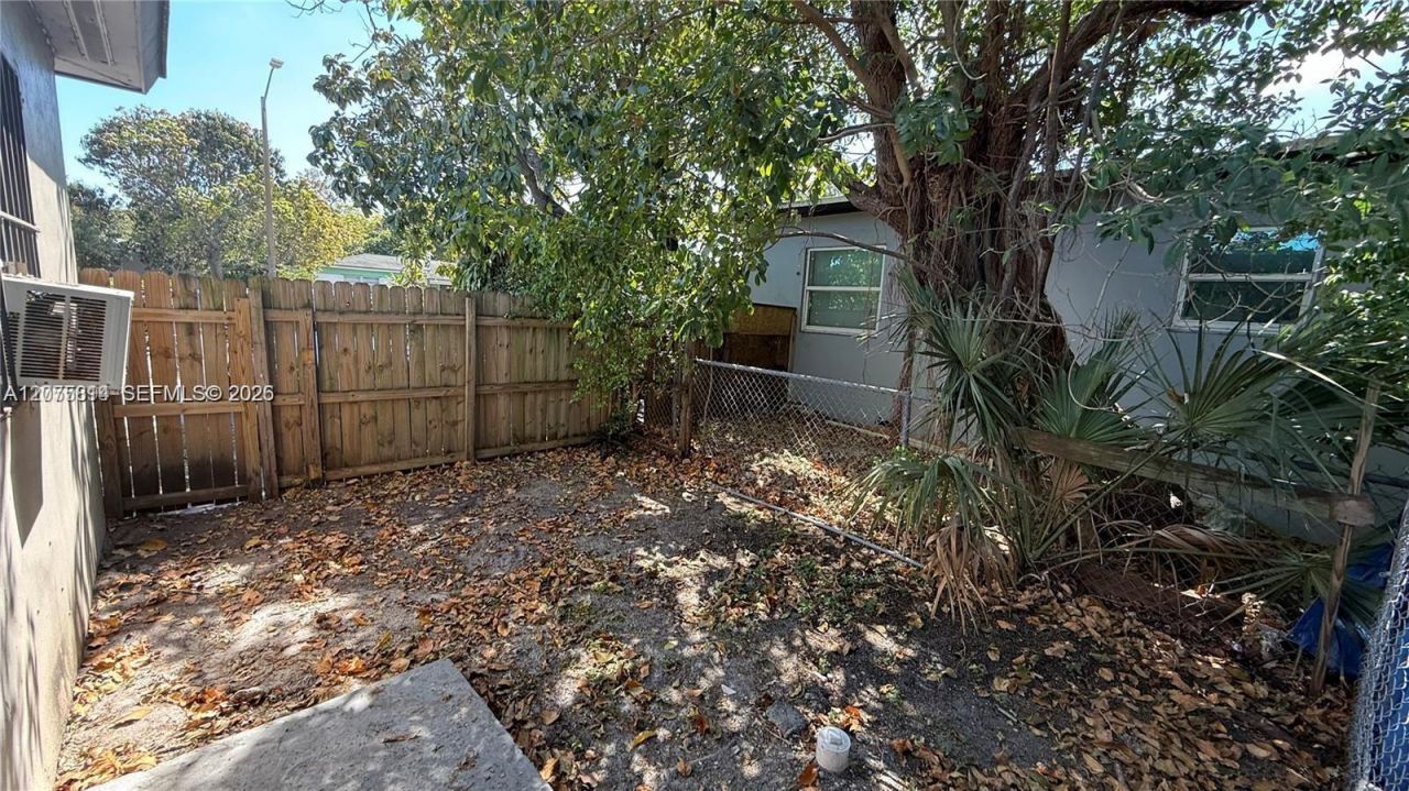 1201 NW 51st St, Unit 1201, Miami, FL 33142 Photo