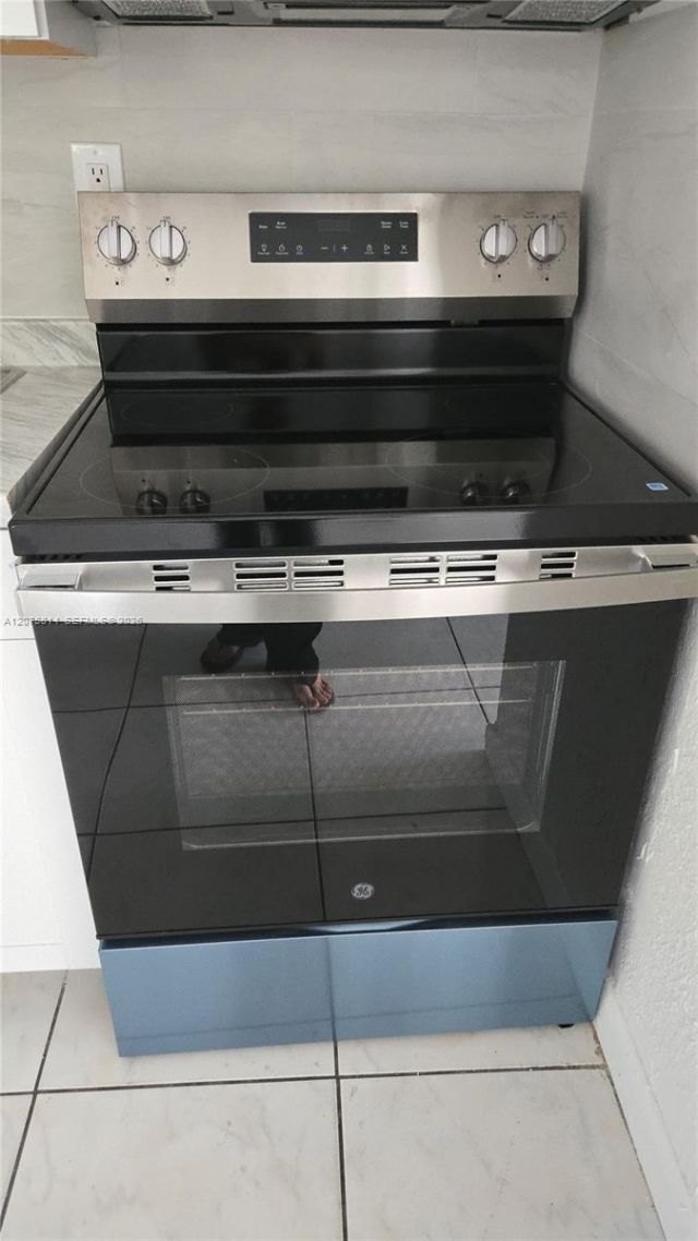 1201 NW 51st St, Unit 1201, Miami, FL 33142 Photo