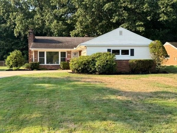 23869 Bonny Bank Drive, Westlake, OH 44145