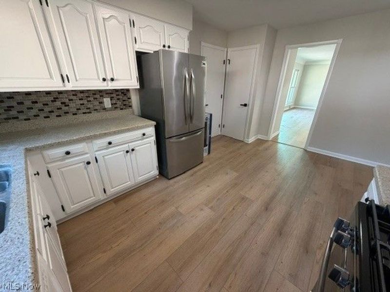 23869 Bonny Bank Drive, Westlake, OH 44145 Photo 7