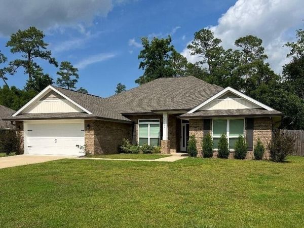 22840 Ridgewood Drive, Robertsdale, AL 36567