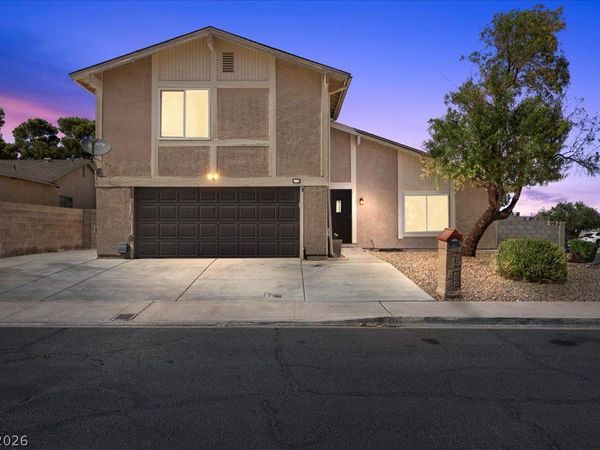 3970 Delling Court, Las Vegas, NV 89104