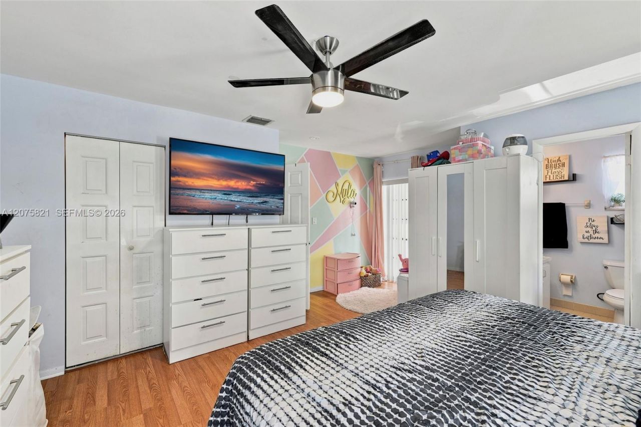 958 Mockingbird Ln , Unit 513, Plantation, FL 33324 Photo
