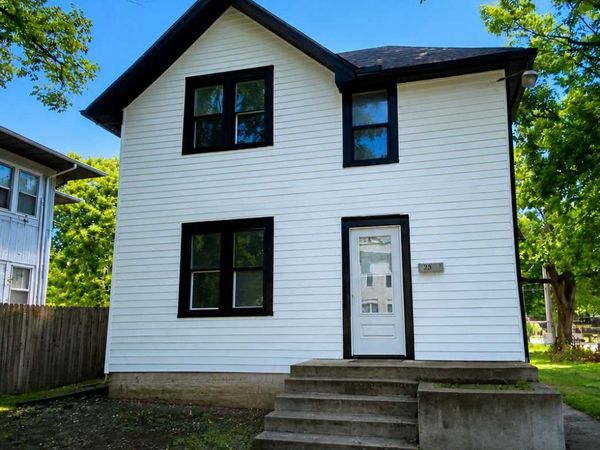 2400 Emerson Avenue N, Minneapolis, MN 55411