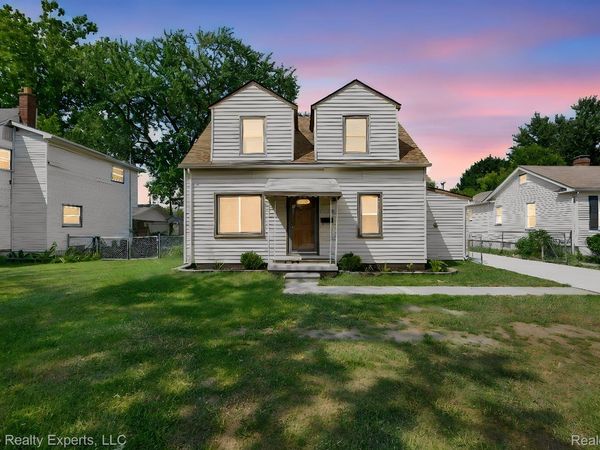 29220 Cambridge Street , Garden, Mi 48135