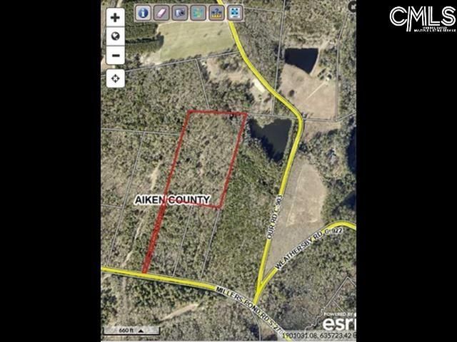 430 Millers Pond  Photo 5