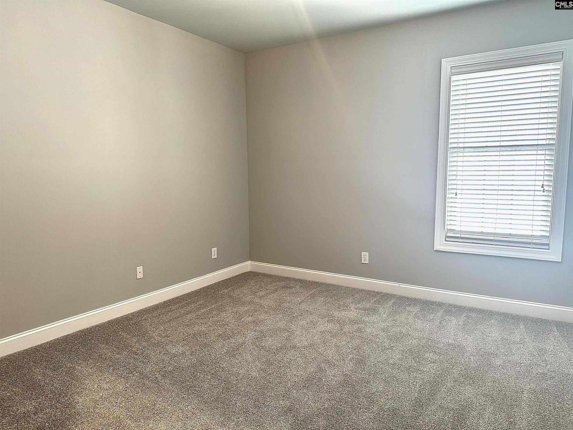 120 Amberly Court  Photo 16
