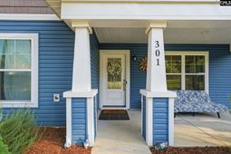 301 Country Club Road  photo 4