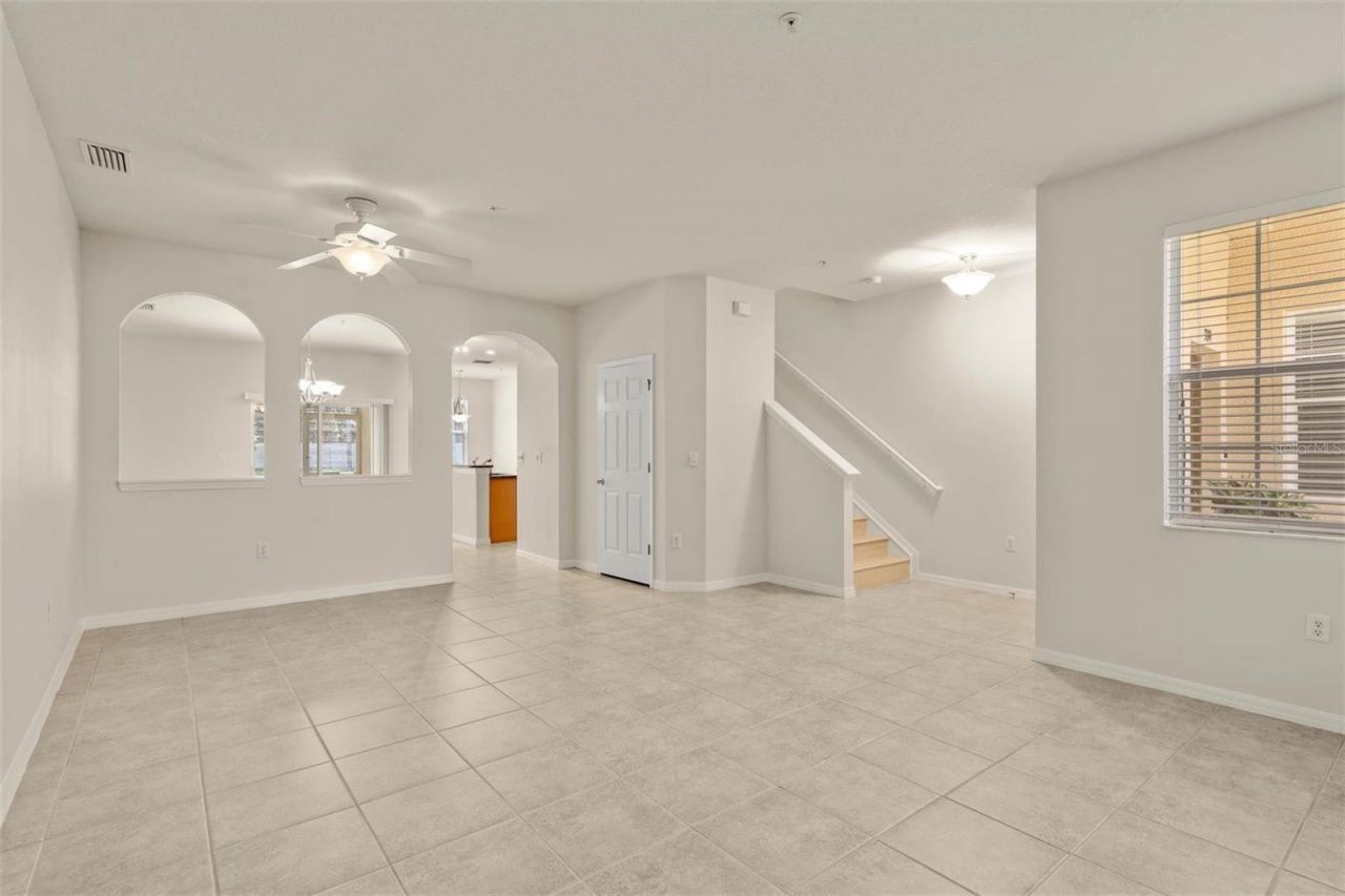 3717 Parkridge Circle, Unit 6-102, Sarasota, FL 34243 Photo