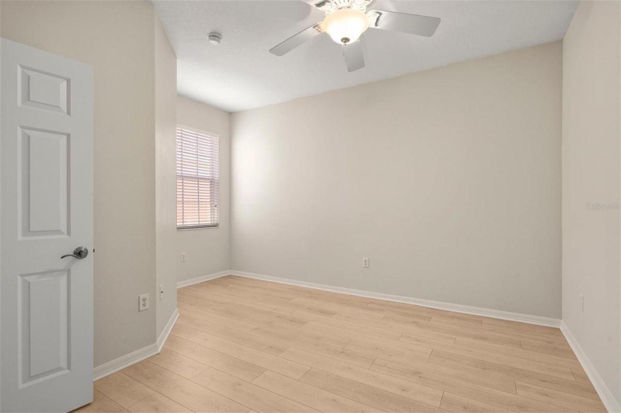 3717 Parkridge Circle, Unit 6-102, Sarasota, FL 34243 Photo