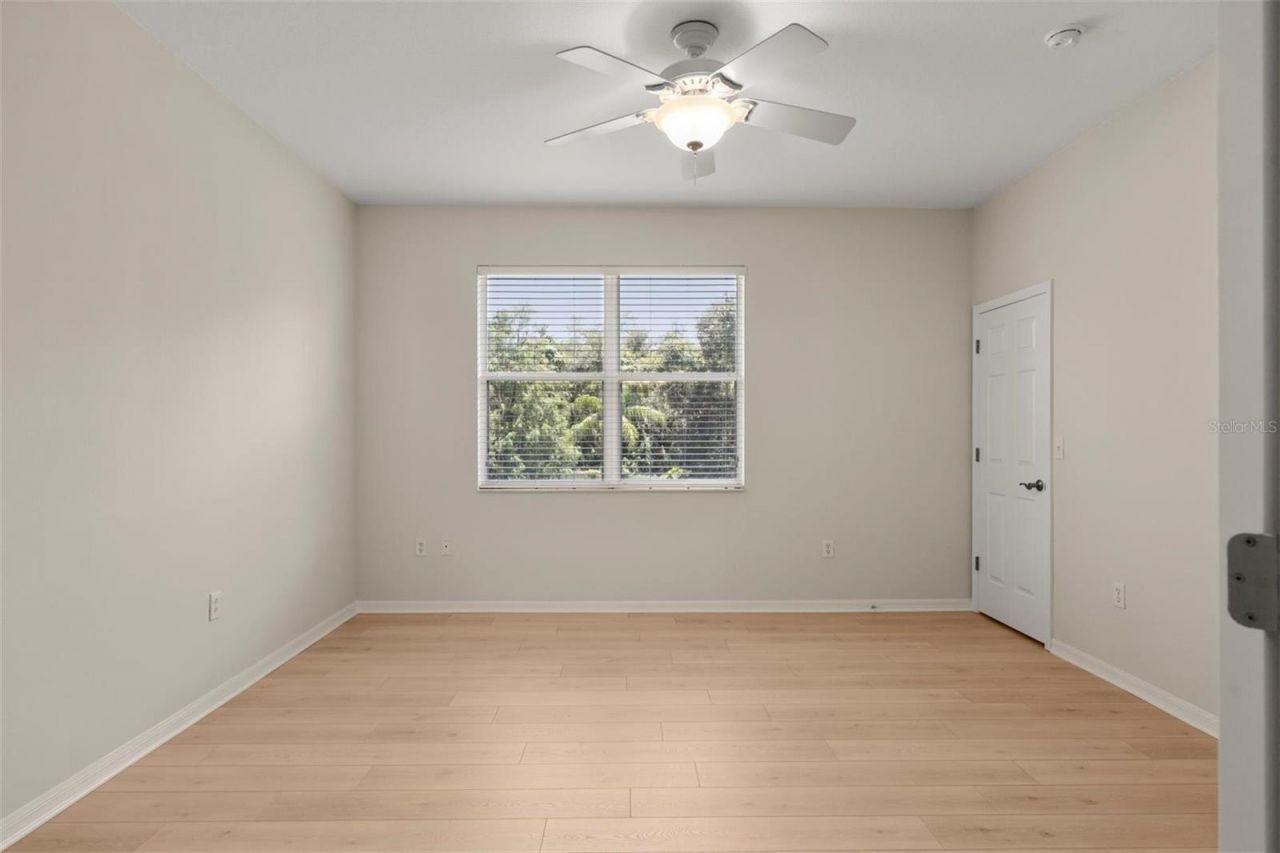 3717 Parkridge Circle, Unit 6-102, Sarasota, FL 34243 Photo