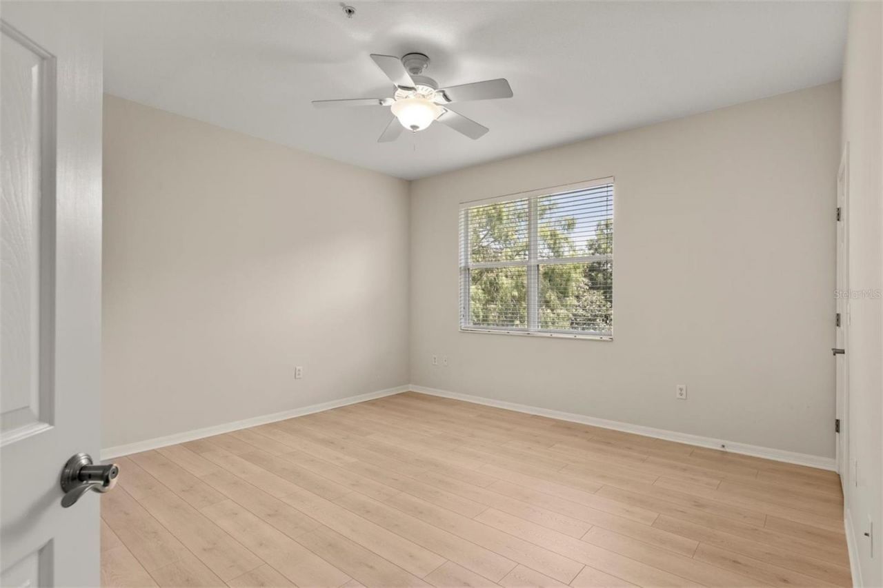 3717 Parkridge Circle, Unit 6-102, Sarasota, FL 34243 Photo