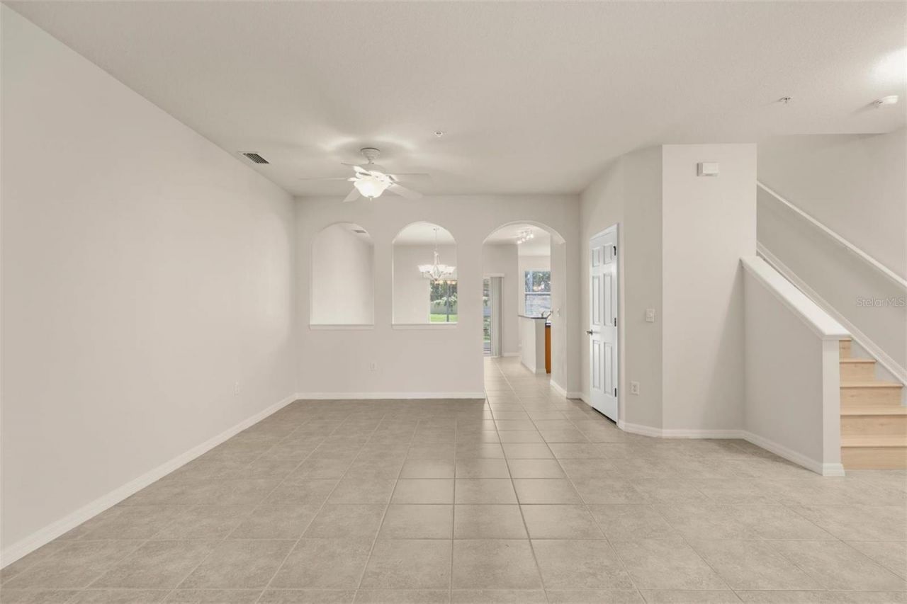 3717 Parkridge Circle, Unit 6-102, Sarasota, FL 34243 Photo