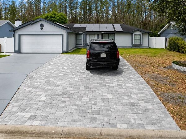 310 SILK OAK DRIVE , KISSIMMEE, FL 34743
