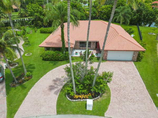 8501 NW 80 Street, Tamarac, FL 33321