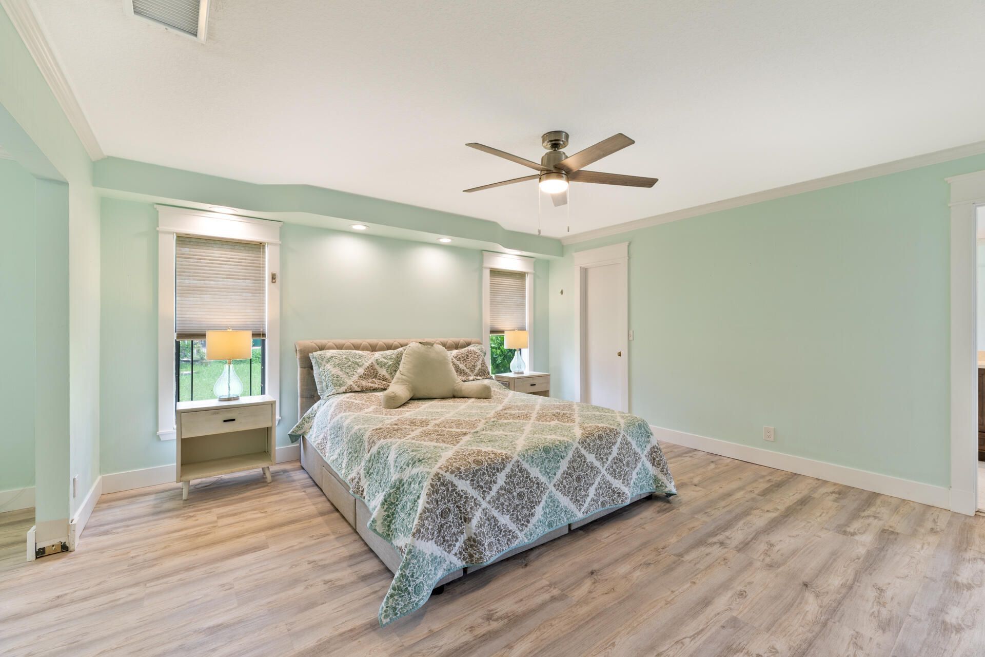 8501 NW 80 Street, Tamarac, FL 33321 Photo