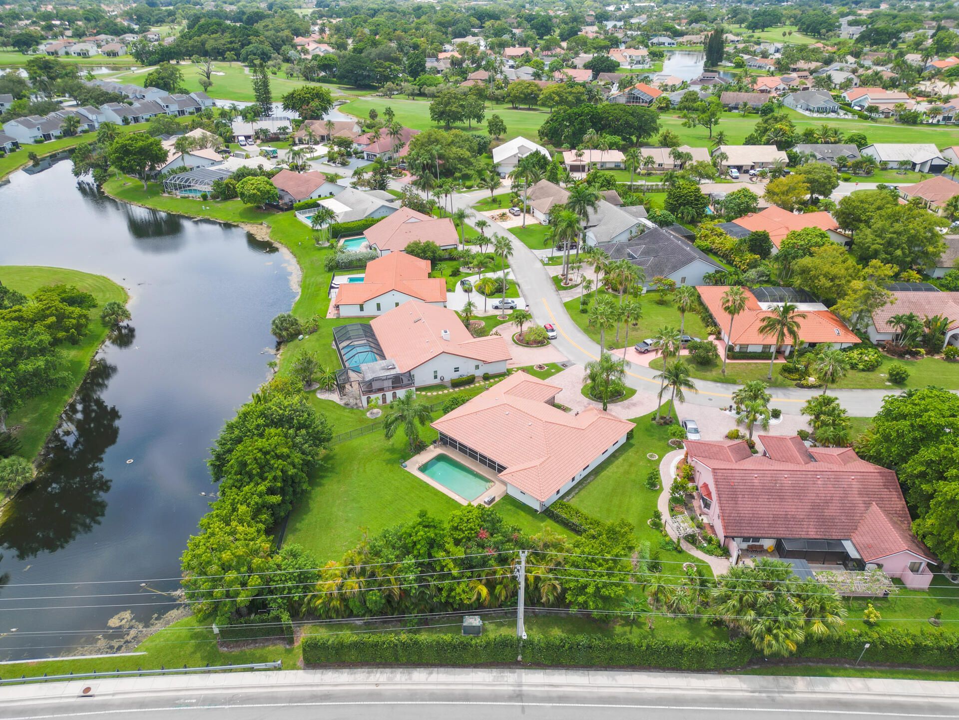 8501 NW 80 Street, Tamarac, FL 33321 Photo