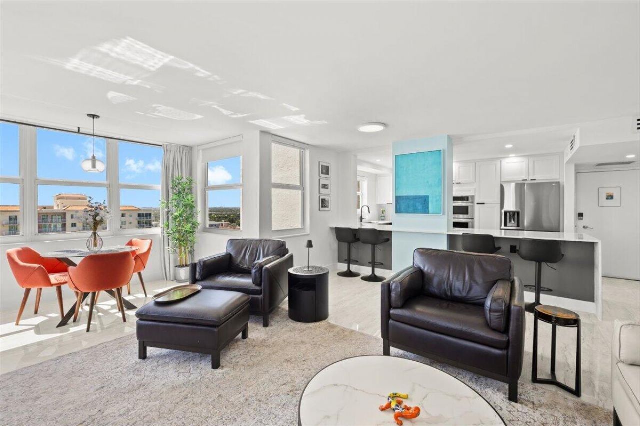 3015 N Ocean Boulevard, Unit 18L, Fort Lauderdale, FL 33308 Photo