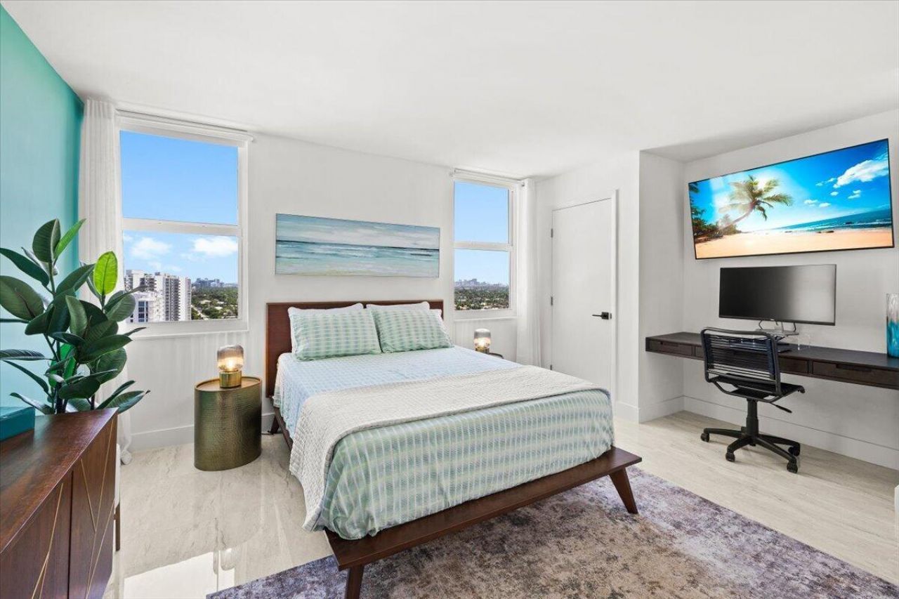 3015 N Ocean Boulevard, Unit 18L, Fort Lauderdale, FL 33308 Photo