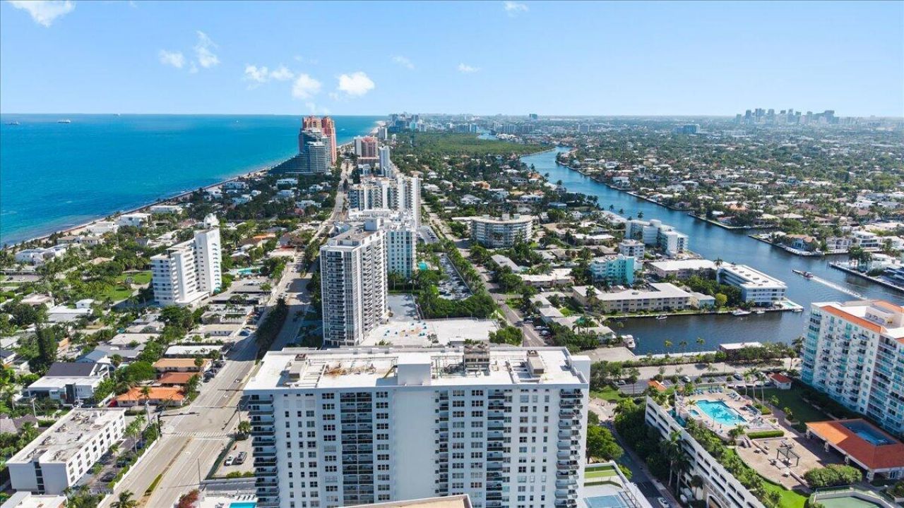 3015 N Ocean Boulevard, Unit 18L, Fort Lauderdale, FL 33308 Photo