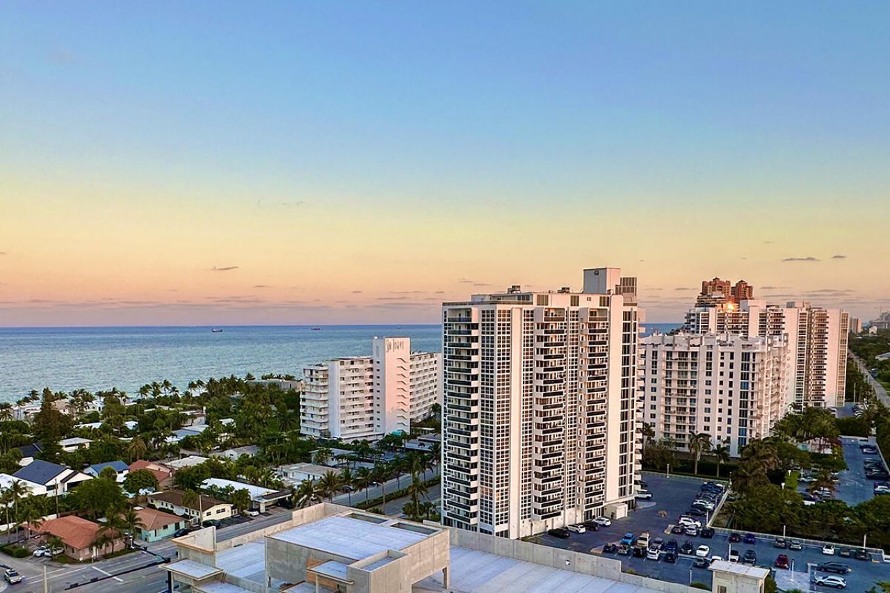 3015 N Ocean Boulevard, Unit 18L, Fort Lauderdale, FL 33308 Photo