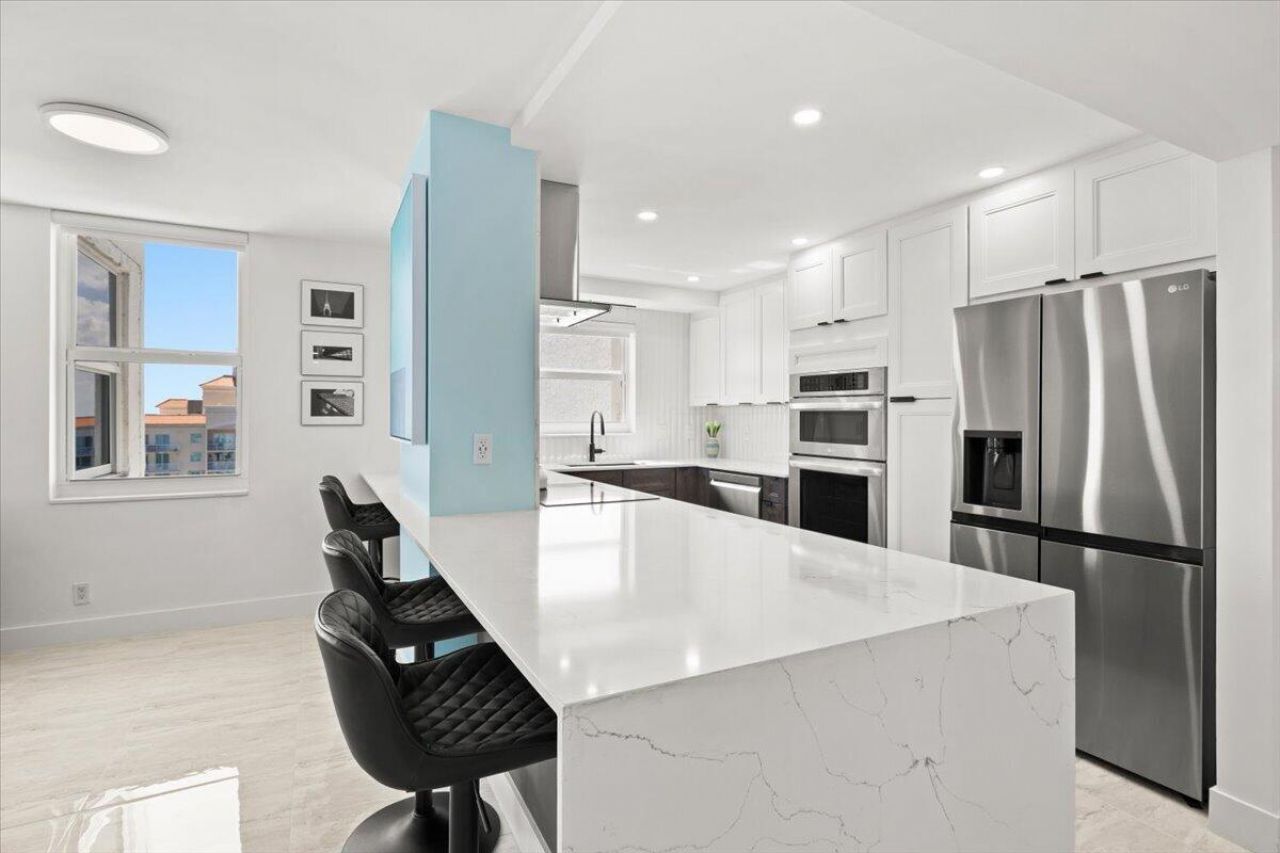 3015 N Ocean Boulevard, Unit 18L, Fort Lauderdale, FL 33308 Photo
