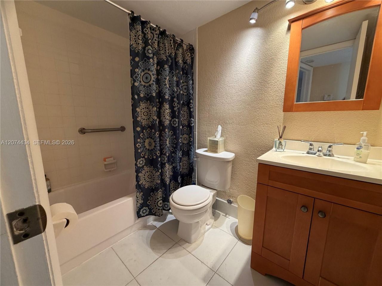 5890 NW 64th Ave , Unit 302, Tamarac, FL 33319 Photo