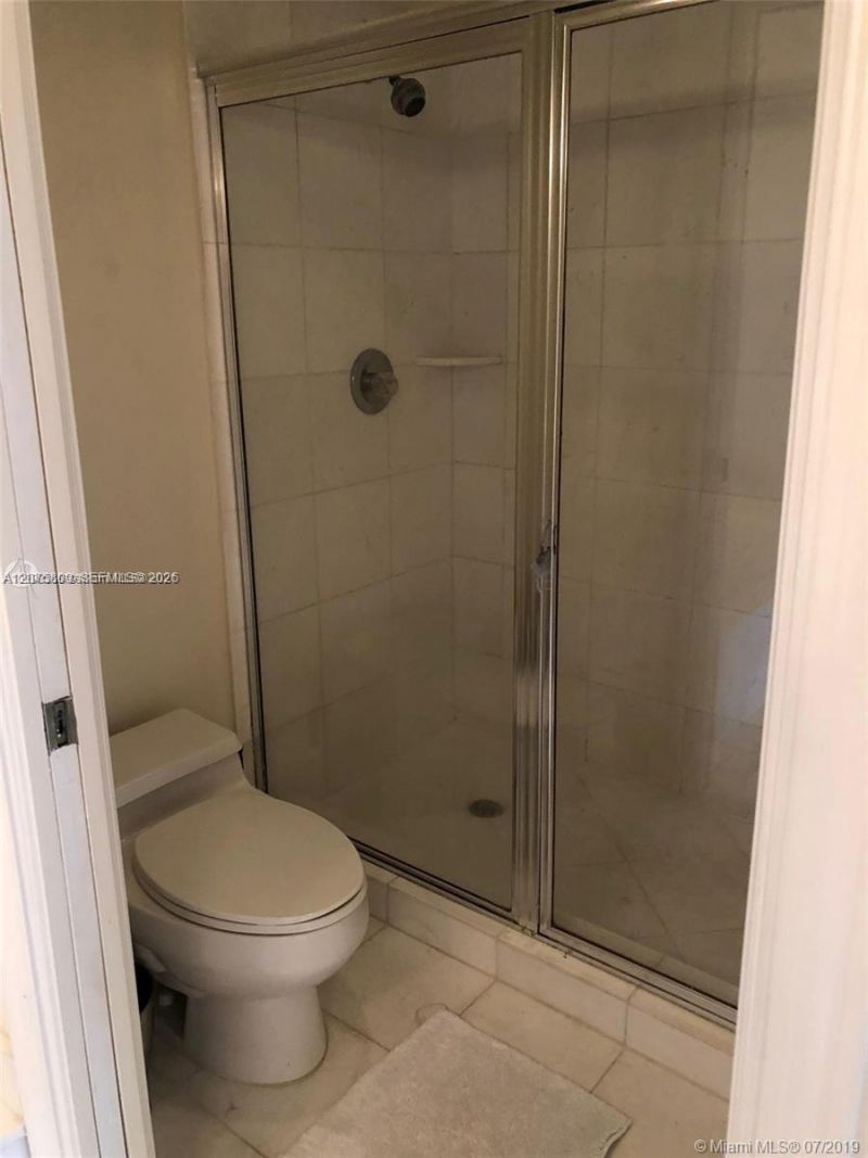 3530 Mystic Pointe Dr , Unit 1008, Aventura, FL 33180 Photo
