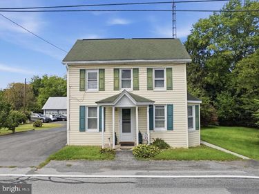 3745 MERCERSBURG ROAD, MERCERSBURG, PA 17236