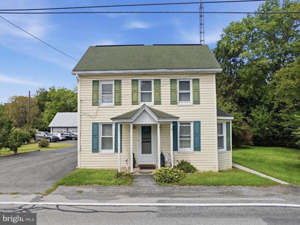 3745 MERCERSBURG ROAD, MERCERSBURG, PA 17236