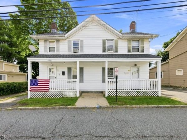 30 Washington St, Wharton, NJ 07885
