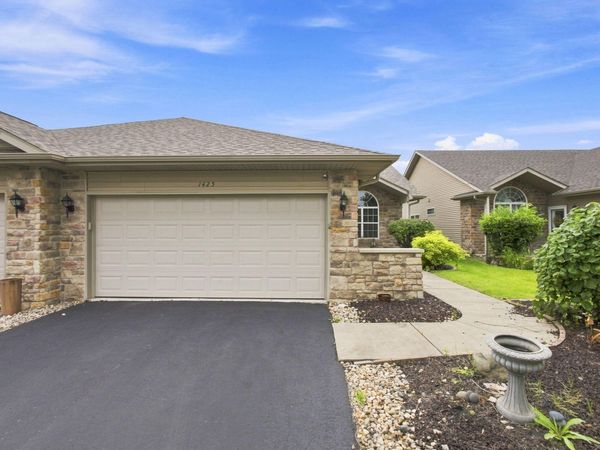 1425 Mybeck Place , Crown Point, IN 46307