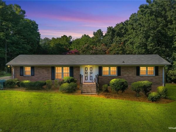 3822 Quail Run Lane , Burlington, NC 27215