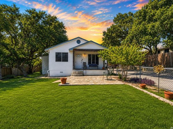 652 TAMARACK DR, Canyon Lake, TX 78133