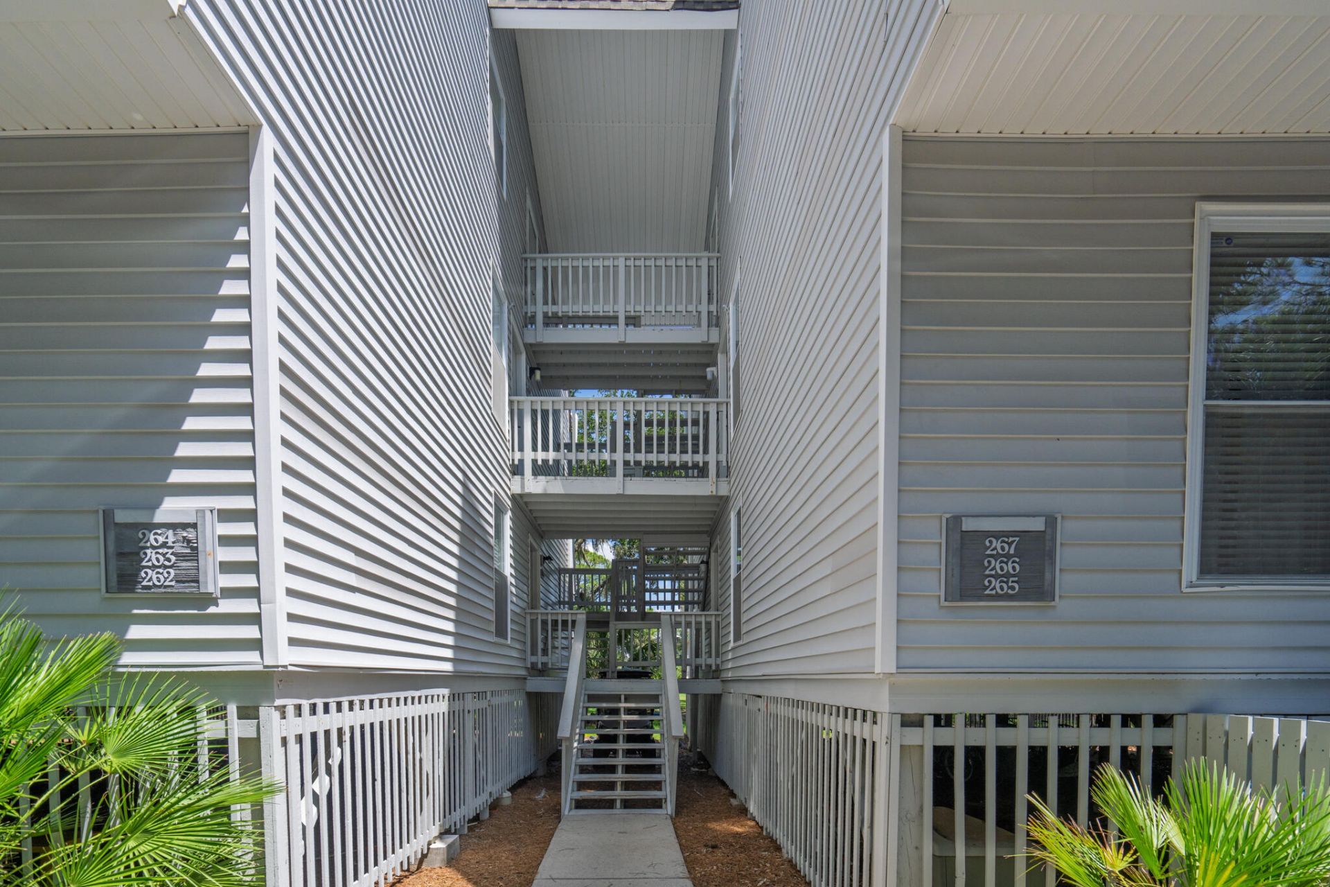 266 Sea Cloud Circle Photo 6