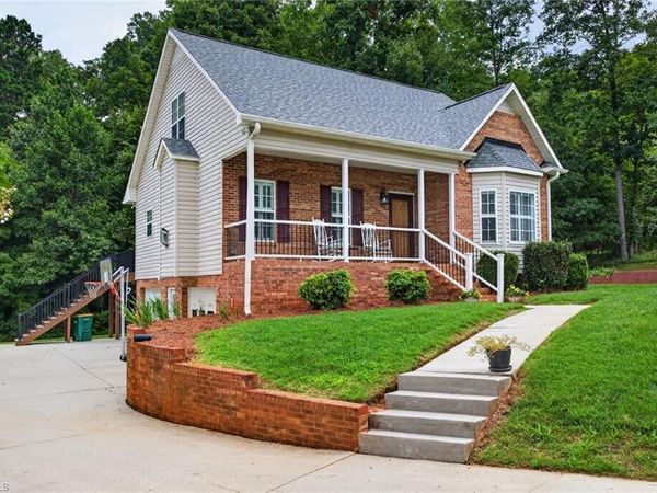 7275 Cortney Glen Lane , Lewisville, NC 27023