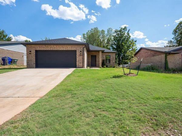 9606 NE 3rd Street, Midwest City, OK 73130