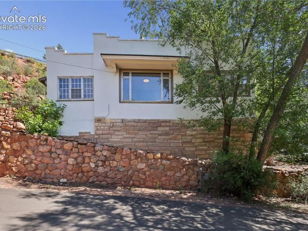401 Washington Avenue, Manitou Springs, CO 80829
