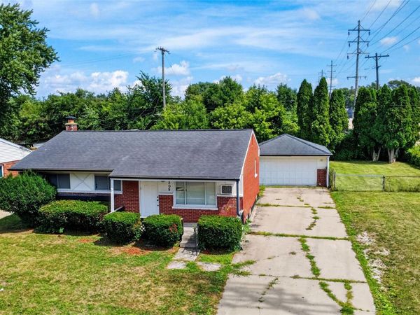 4509 Cheyenne Avenue, Flint, Mi 48507