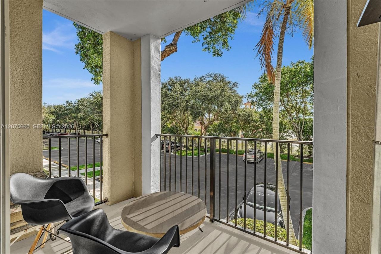 2280 E Preserve Way , Unit 207, Miramar, FL 33025 Photo
