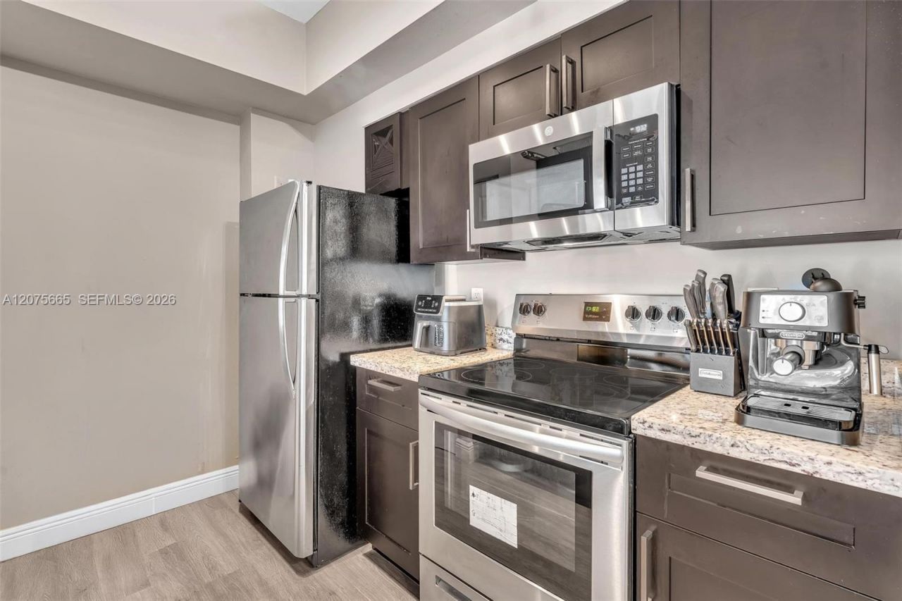 2280 E Preserve Way , Unit 207, Miramar, FL 33025 Photo