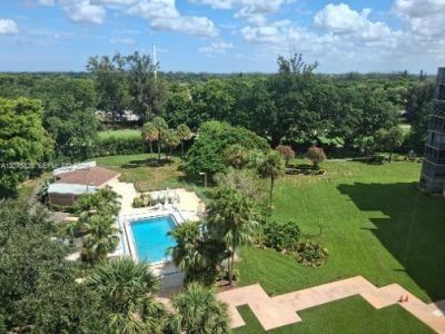 900 St Charles Pl, Unit PH5, Pembroke Pines, FL 33026 Photo