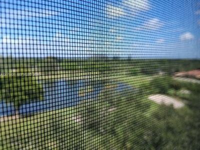 900 St Charles Pl, Unit PH5, Pembroke Pines, FL 33026 Photo