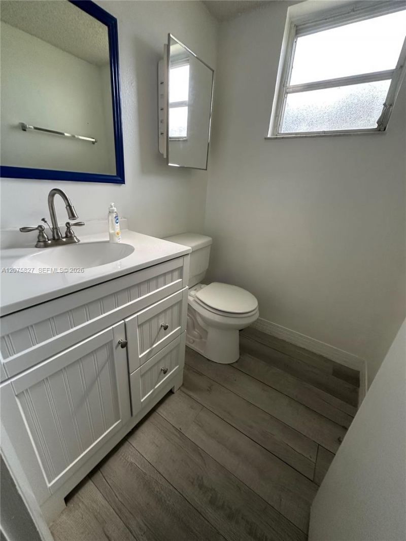 3777 NW 78th Ave , Unit 10B, Davie, FL 33024 Photo
