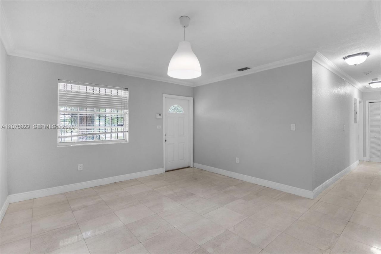 22205 SW 109th Ct, Unit #, Miami, FL 33170 Photo