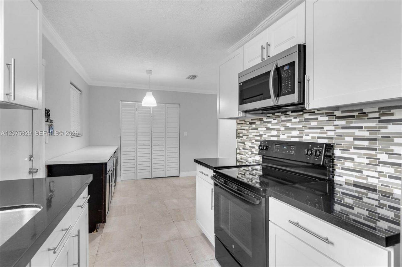 22205 SW 109th Ct, Unit #, Miami, FL 33170 Photo