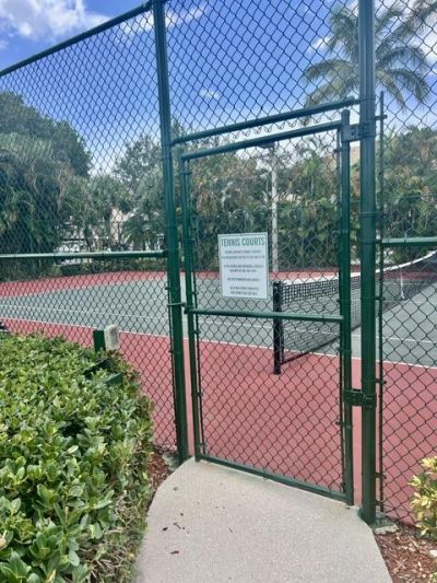 6426 Emerald Dunes Drive, Unit 206, West Palm Beach, FL 33411 Photo